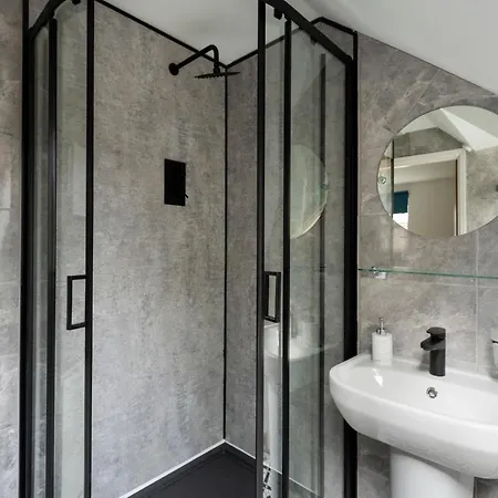 Blaisedell House By Cliftonvalley * Bristol