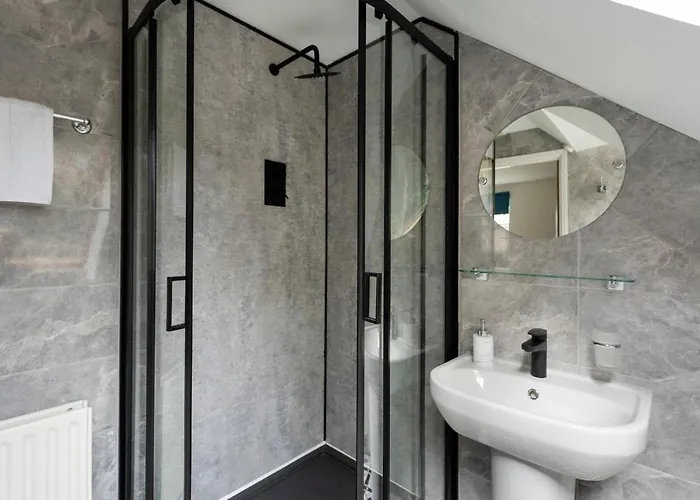 Blaisedell House By Cliftonvalley * Bristol